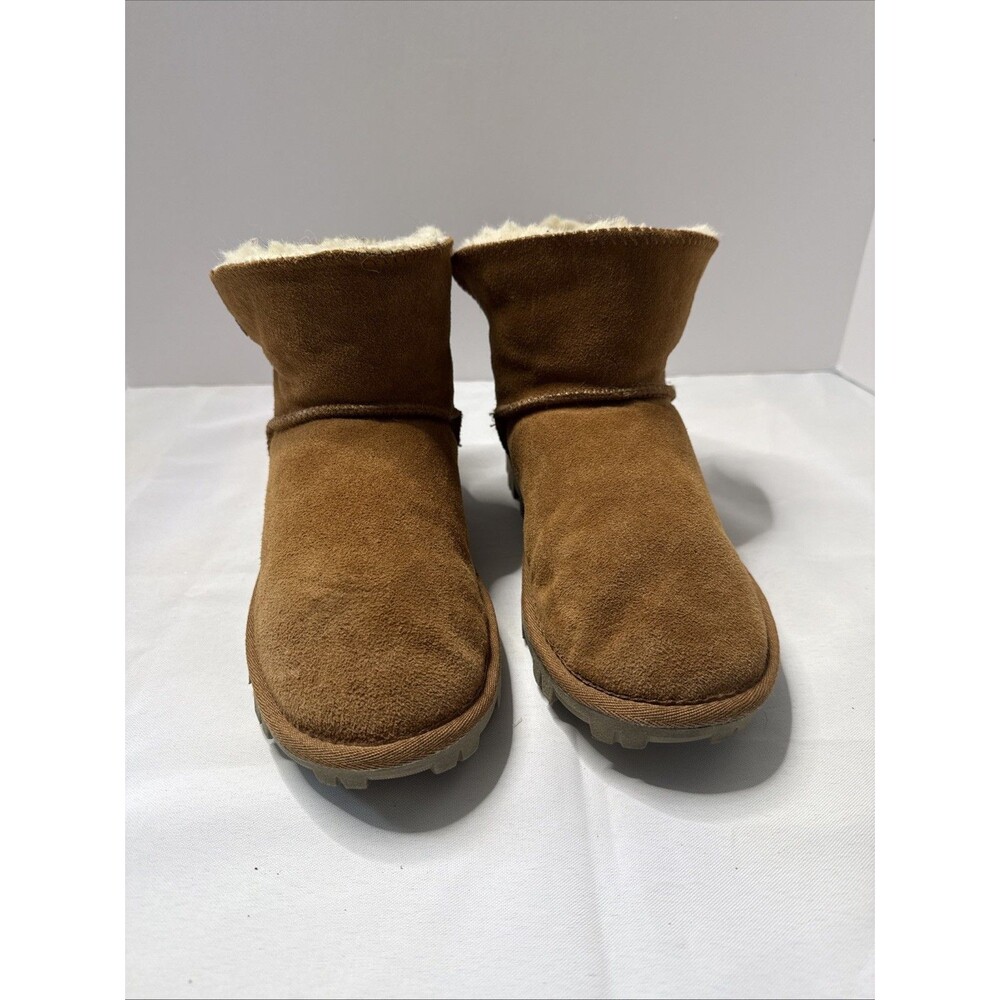 Tommy Bahama Suede Short Boots Shearling Lined Size 7
